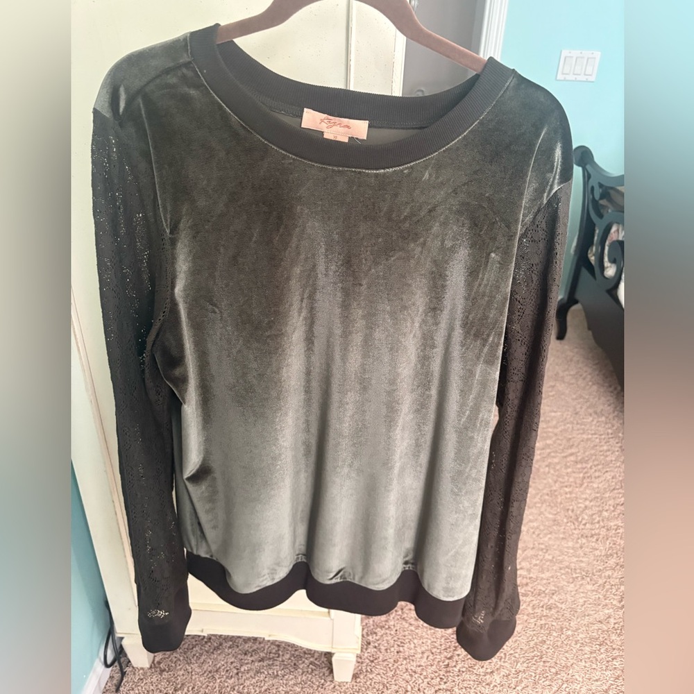 Anthropologie Velvet Blouse in Green